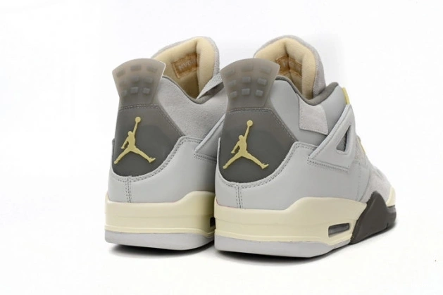 Cheap MAX SE Craft Jordan Retro 4 Photon Dust DV3742-021 0726